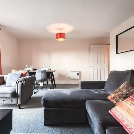 Best Price! 2 Bed City Centre - 4 Single Beds Or 2 Super King, Smart Tvs, Sofa Bed & Free Secure Parking Southampton Eksteriør bilde