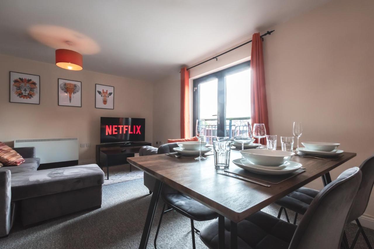 Best Price! 2 Bed City Centre - 4 Single Beds Or 2 Super King, Smart Tvs, Sofa Bed & Free Secure Parking Southampton Eksteriør bilde