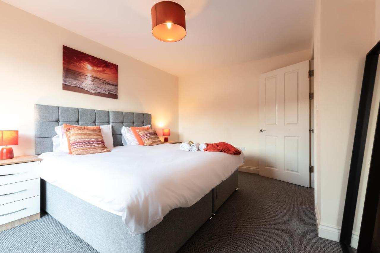 Best Price! 2 Bed City Centre - 4 Single Beds Or 2 Super King, Smart Tvs, Sofa Bed & Free Secure Parking Southampton Eksteriør bilde